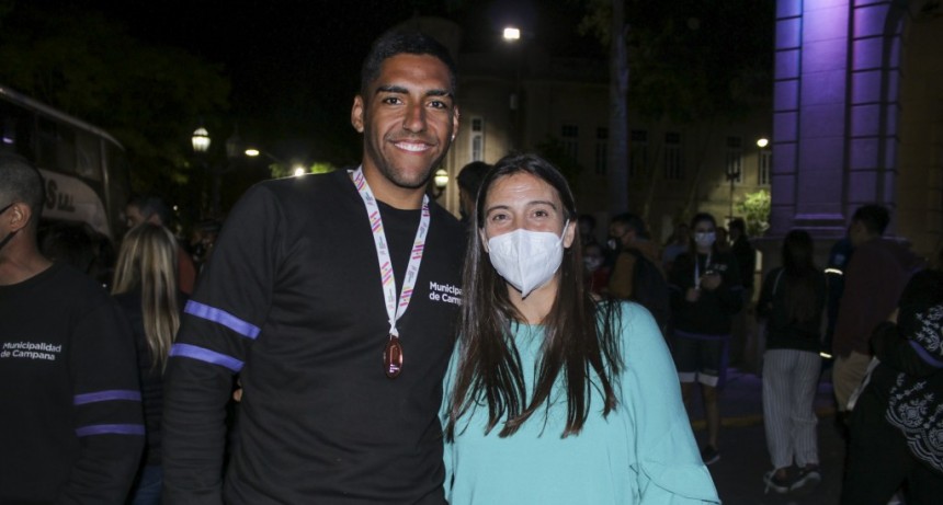 Elisa Abella recibió a la delegación más ganadora de los Juegos Bonaerenses   