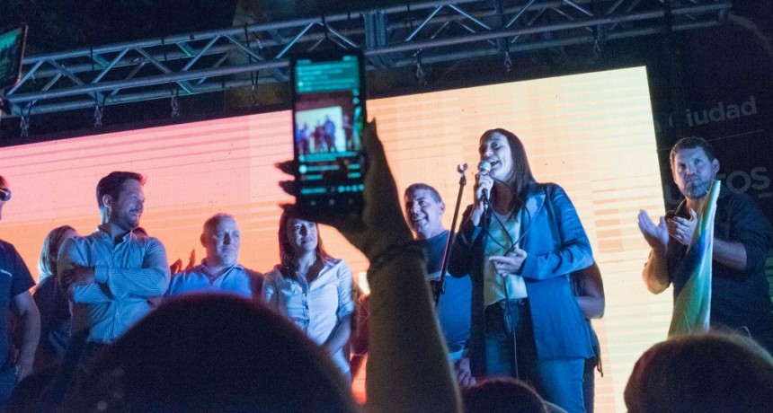 Elisa Abella logró una contundente victoria que le permite a Juntos afianzar su mayoría en el HCD   