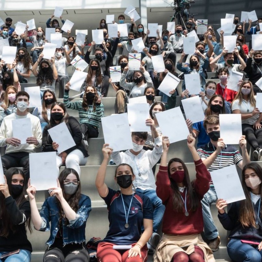 Tenaris reconoció por su excelencia a 280 estudiantes de Zárate y Campana en una nueva entrega de Becas al Mérito