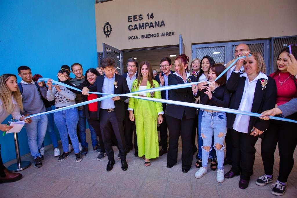 Kicillof inauguró en Campana la escuela 114 de su gestión