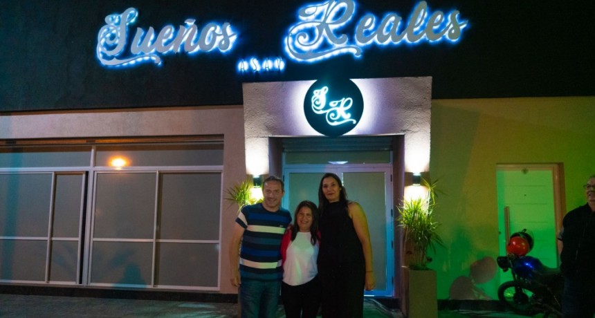 El Intendente acompañó la inauguración del salón de eventos “Sueños Reales”