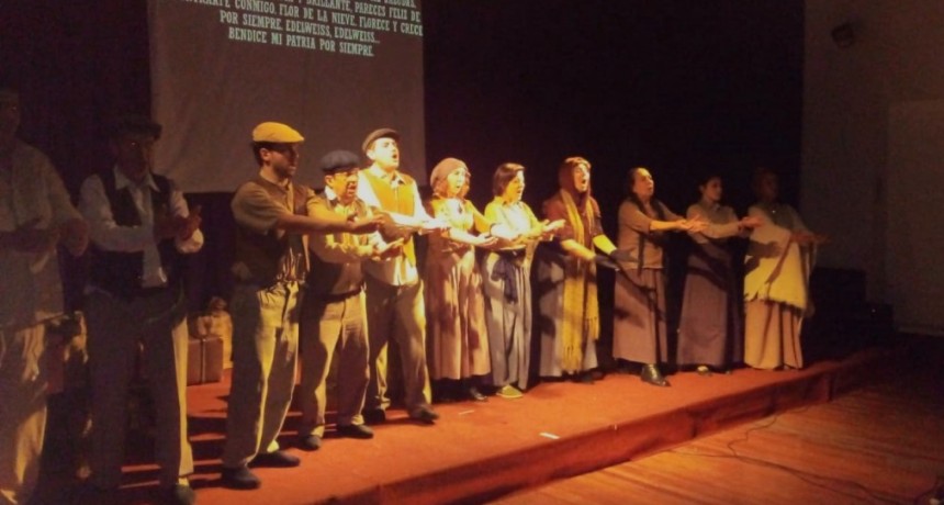 Con una “noche lírica” y a sala llena, cerró el ciclo “Primavera Clásica”