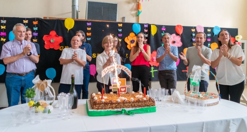 Abella acompañó el festejo por los 10 años de la Casa Esperanza
