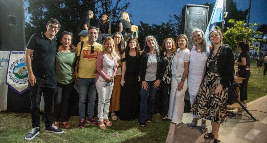 Con una gran alegría se llevaron a cabo los festejos por los 50 años de la Educación de Adultos en Campana