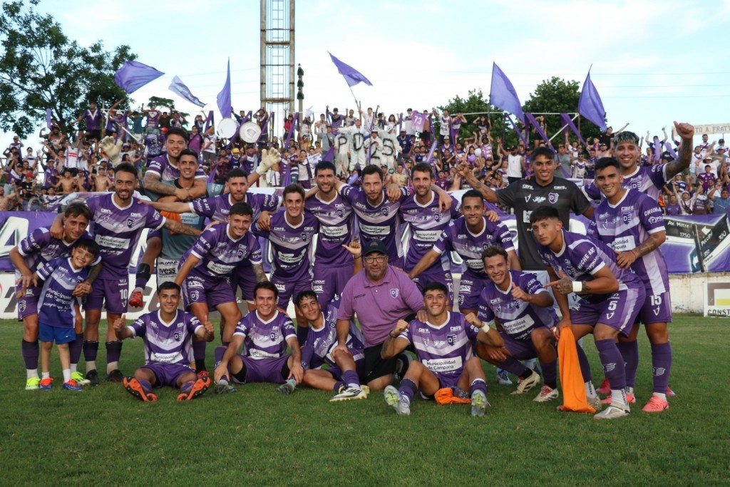 Villa Dálmine con dos goles de Pablo Oro se despidió con una victoria