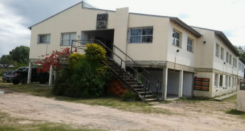 Fuerza Patria: “El oficialismo se negó a tratar la intoxicación de chicos en la Escuela Agraria N°1 para cuidar a Elisa Abella”