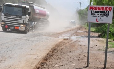 Para continuar la repavimentaci&oacute;n de Av. Larrabure, se prohibe el estacionamiento de camiones en las baquinas