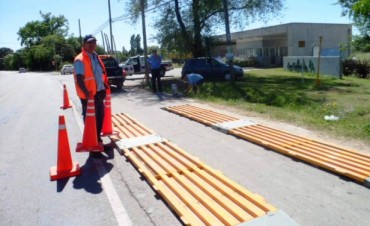 El Municipio realiz&oacute; operativos de pesaje y control de cargas de camiones en la Ruta N&deg; 4