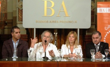 Alumnos de la Escuela T&eacute;cnica recibieron la distinci&oacute;n de &ldquo;Forjadores de la Paz&rdquo;