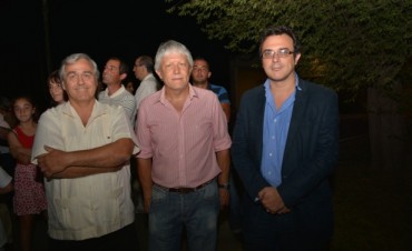 Vecinos destacaron que &ldquo;la iluminaci&oacute;n significa crecimiento, posiciona la zona y brinda mejor seguridad a todos&rdquo;