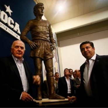 Homenaje: Silvio Marzolini ya tiene su estatua en el Museo de Boca 