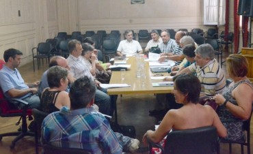 Reuni&oacute;n de los Concejales con la futura composici&oacute;n del HCD