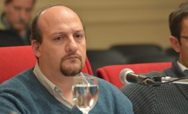 &ldquo;Los inspectores jefe de Regi&oacute;n y Distrito han degradado la educaci&oacute;n asumiendo un rol militante&rdquo;, denunci&oacute; Roses