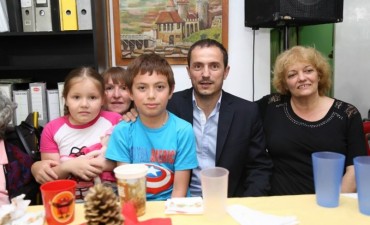 El Intendente Abella despidi&oacute; el a&ntilde;o en el Hogar de Ancianos 