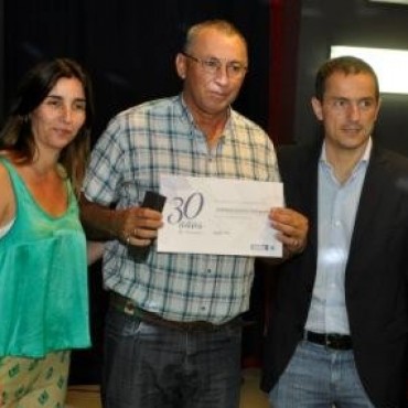 El intendente Abella reconoci&oacute; a los empleados municipales de mayor trayectoria