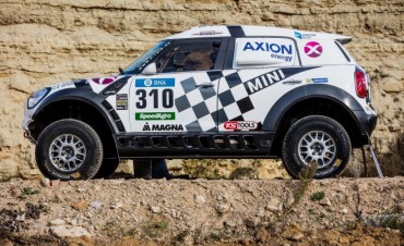El AXION X-raid Team llega a Campana y se prepara para el DAKAR