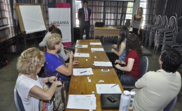 Se realiz&oacute; una capacitaci&oacute;n sobre "Negocios &eacute;ticos, negocios competitivos"