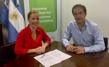 El Municipio dio un paso m&aacute;s para la colocaci&oacute;n de luminaria LED en la v&iacute;a p&uacute;blica