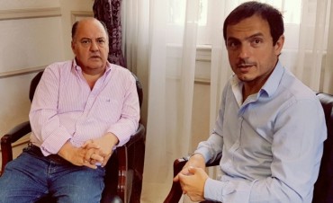 Abella y S&aacute;nchez se comprometieron a gestionar ante Vidal que ning&uacute;n vecino tenga que pagar peaje en Ruta 6
