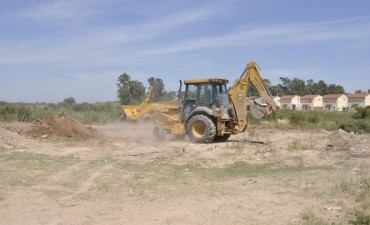 Se limpi&oacute; &iacute;ntegramente un predio lindero a los barrios Santa Florentina y H&eacute;roes de Malvinas