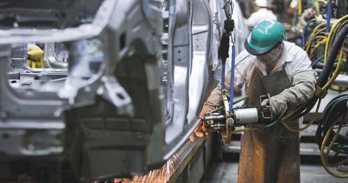 Gremios industriales denuncian la crisis