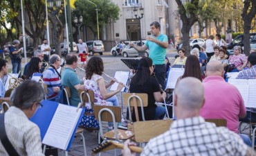 La Orquesta Municipal de Campana ensayar&aacute; este jueves en la Plaza Espa&ntilde;a 