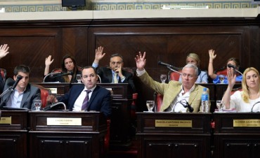 Sesi�n Extraordinaria de la C?&nbsp;mara Alta Provincial