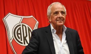 Rodolfo D'Onofrio obtuvo la reelecci&oacute;n en River Plate