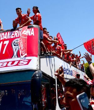 Independiente volvi&oacute; al pa&iacute;s con otra Copa Internacional
