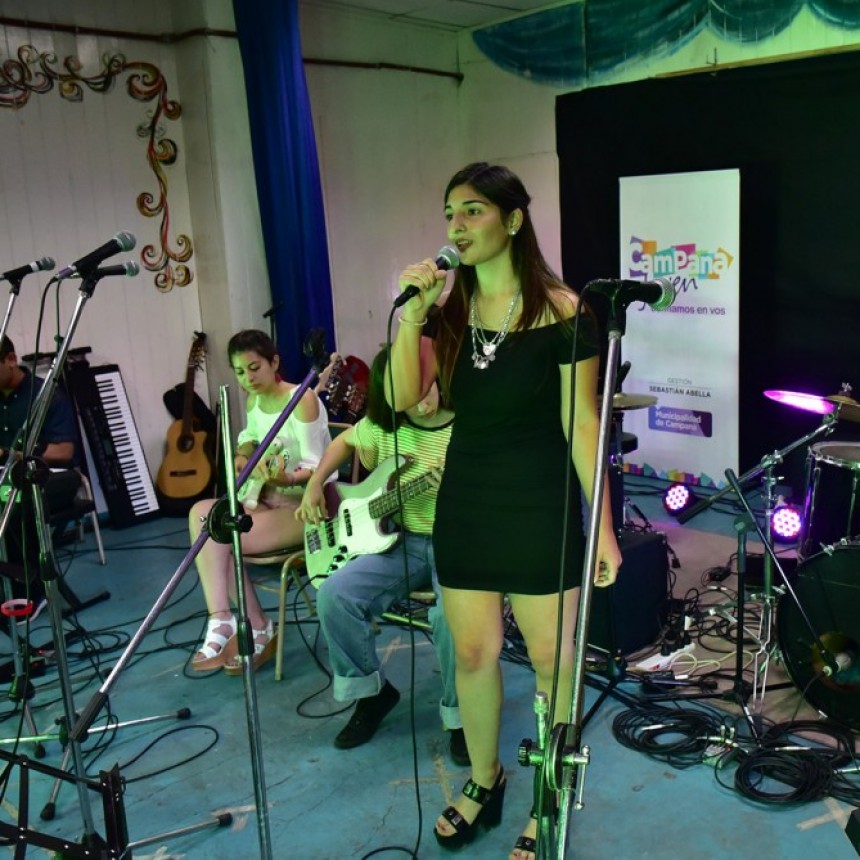 La Escuela Municipal de Música realizó su muestra de fin de año