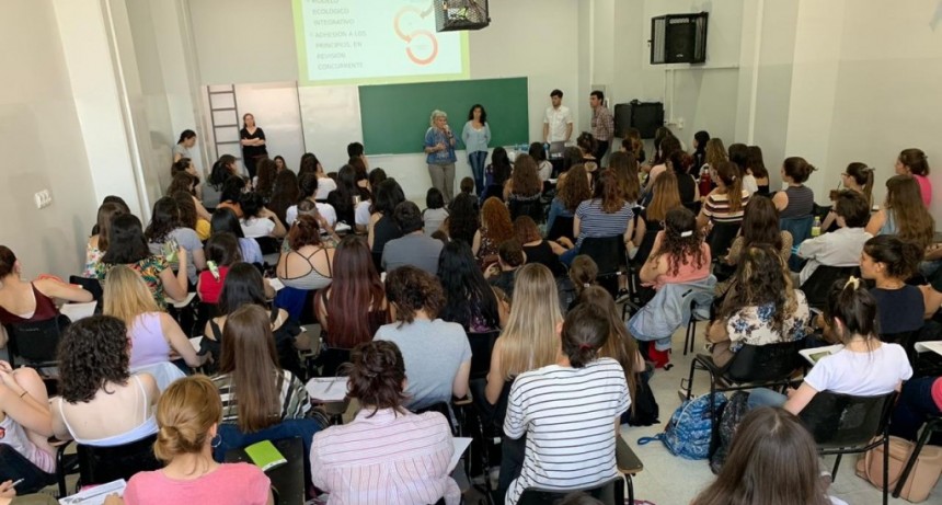 Congreso Internacional de Psicolog&iacute;a: &ldquo;El s&iacute;ndrome y la &eacute;poca&rdquo;