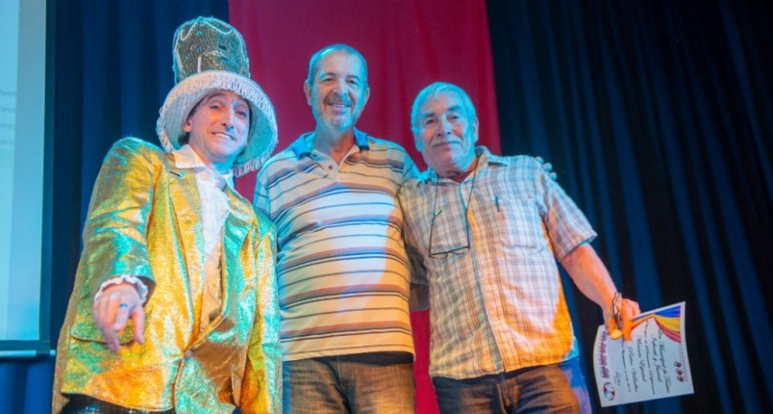 Más de 100 alumnos finalizaron un nuevo ciclo del Taller Municipal de Teatro