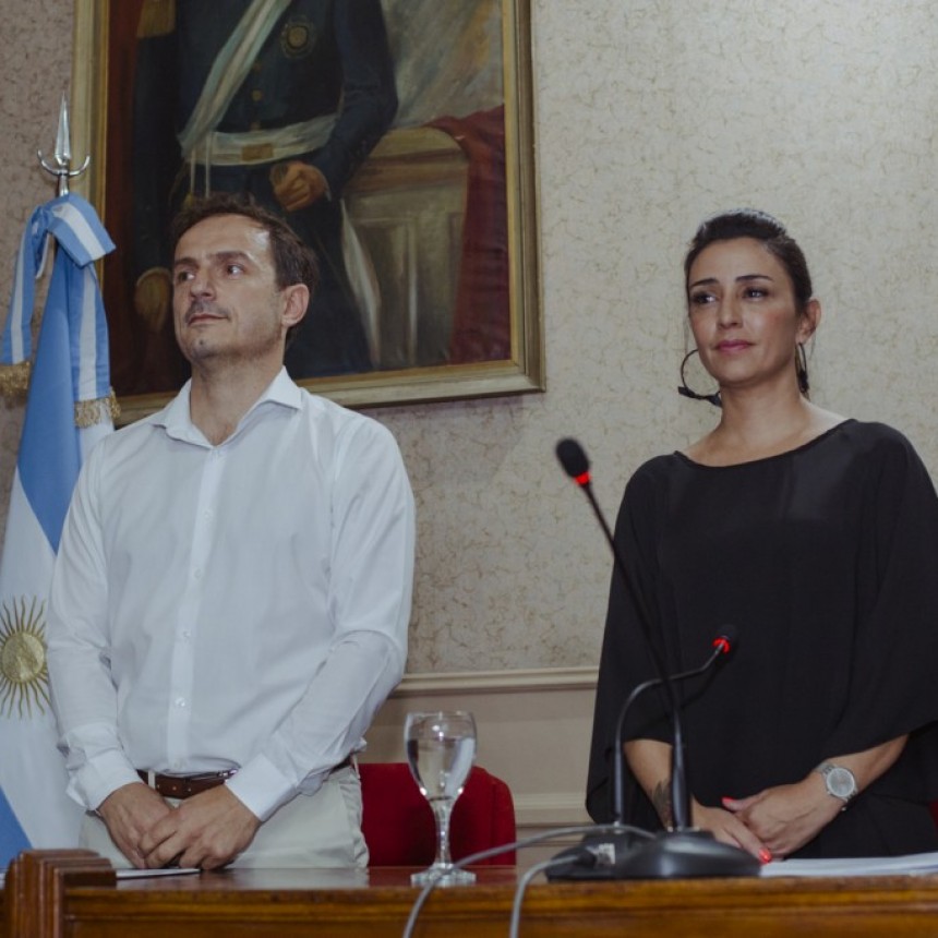 Abella asumi&oacute; su segundo mandato y asegur&oacute; que &ldquo;seguir&aacute; transformando la ciudad&rdquo;