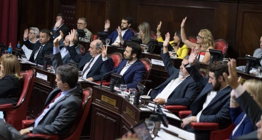 Senadores Juntos por el Cambio en Provincia de Buenos Aires :  "Tierra arrasada fue la que encontramos en 2015"