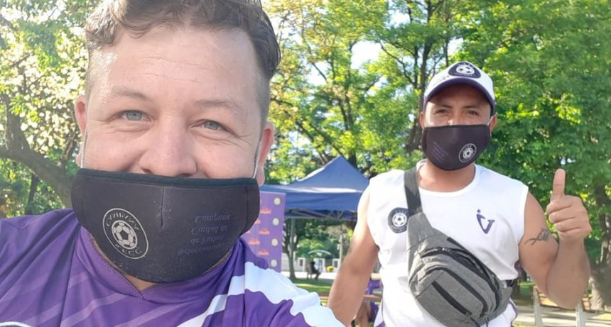 LA SELECCION DE FUTBOL DE CAMPANA EN OTRO ACTO SOLIDARIO PARA ESTAS PROXIMAS FIESTAS