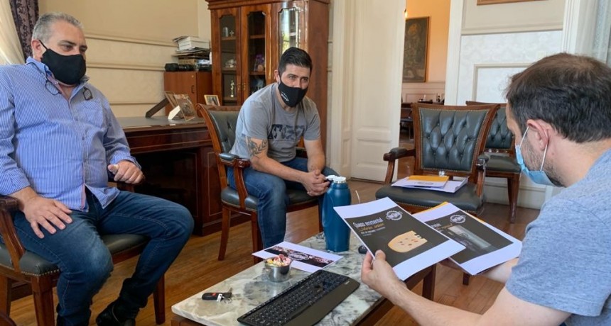 El Intendente celebró la expansión de la cadena local “Todo Queso”