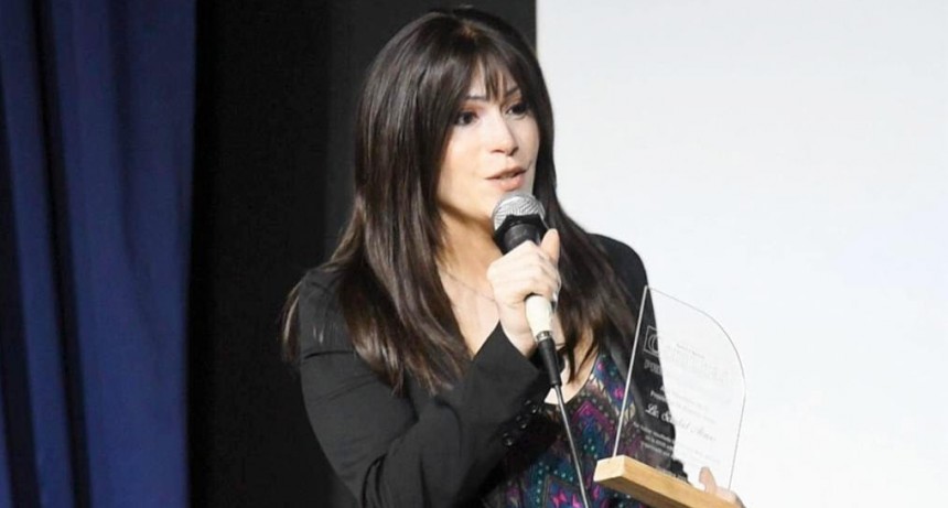 La diputada Soledad Alonso recibió el Premio Comunas