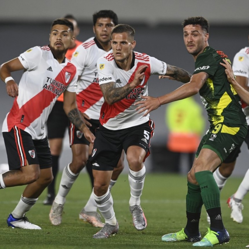 Defensa y Justicia derrotó a River Plate por 3 a 2