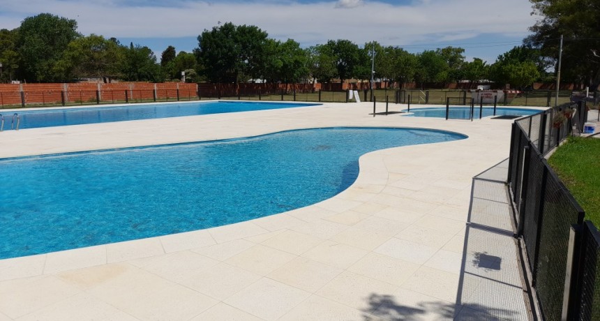 Inauguración de temporada de pileta en el Camping de los Municipales
