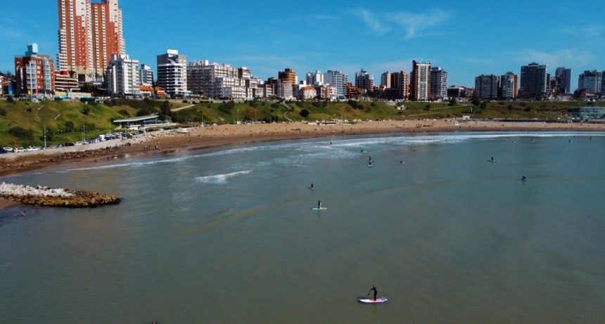 Mar del Plata lista para el verano : vienen 2900 autos por hora por la ruta 2