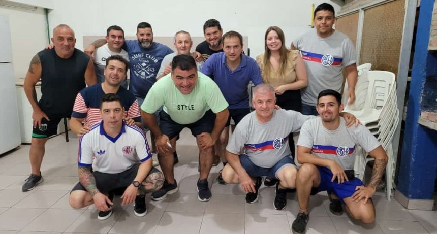 Abella compartió un brindis de fin de año con el Club San Lorenzo y el equipo Sentir