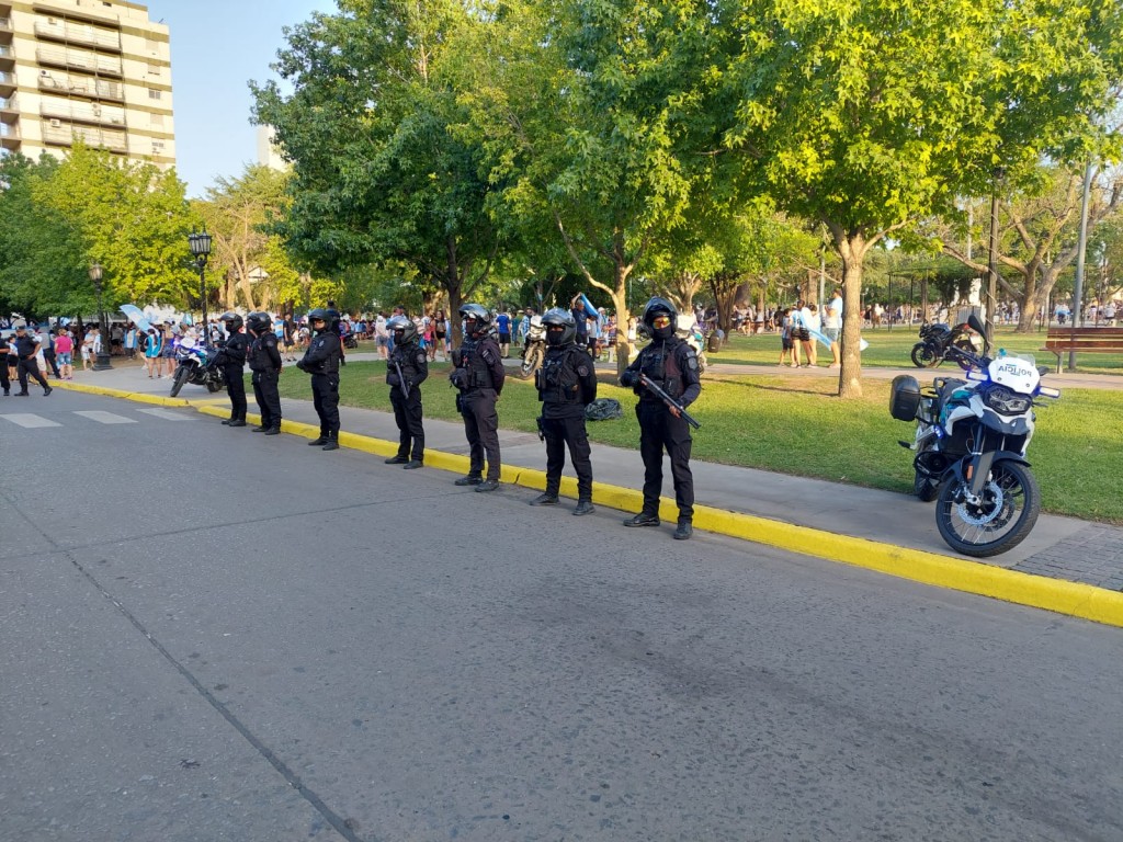 Reforzaron la seguridad para evitar desmanes antes y durante los festejos por el triunfo de Argentina