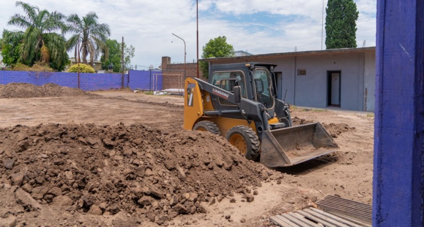El Municipio comenzó a construir un nuevo playón multideportivo en el barrio Sarmiento