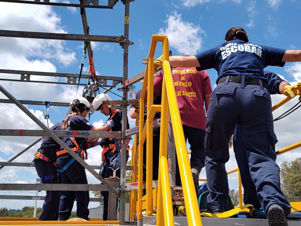 Bayer Zárate realizó el 16° Entrenamiento Anual para Cadetes de Bomberos de Región Norte de Bs As