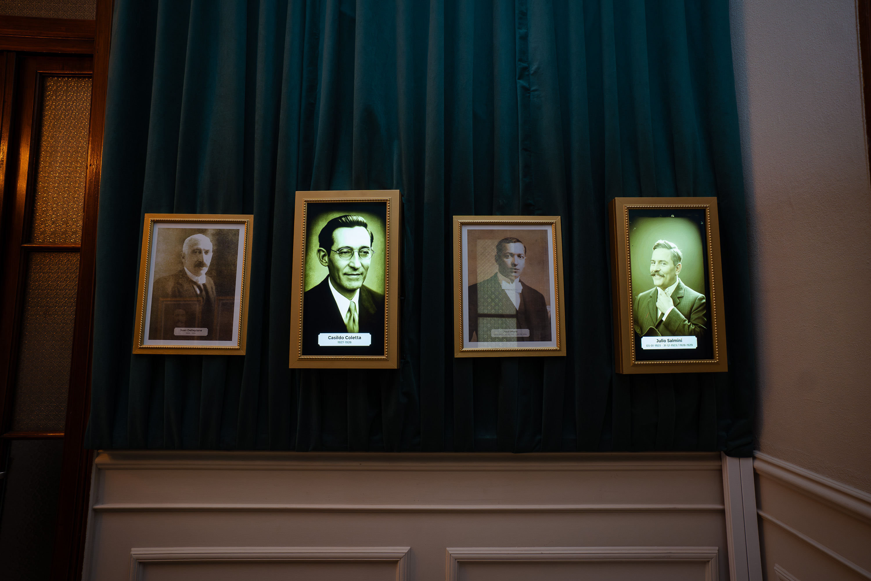 Reconversión del Palacio Municipal: ahora se presentó la renovada “Galería de los Intendentes”